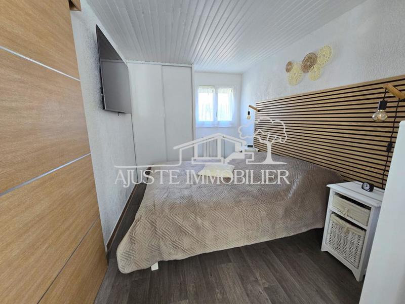 Maison - 99 m² - 5 pièces