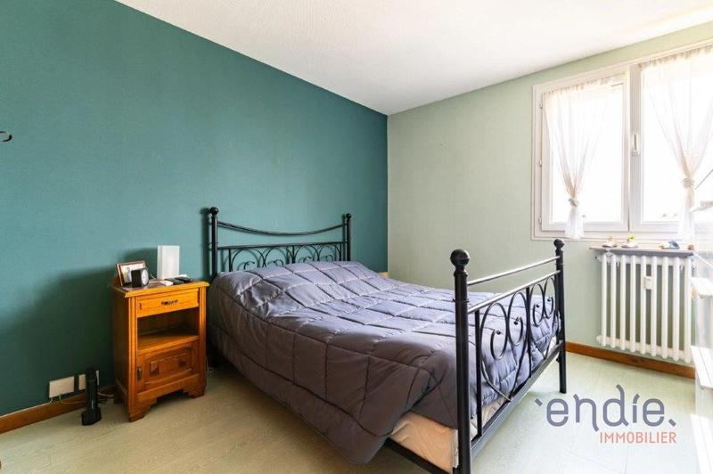 Appartement - 77 m² - 4 pièces