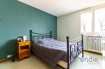 Appartement - 77 m² - 4 pièces