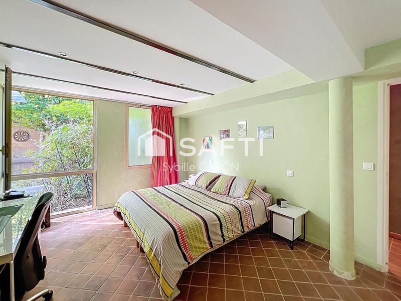 Maison - 192 m² - 6 pièces