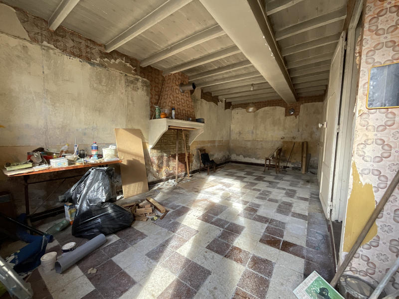 Maison de village - 80 m² - 4 pièces