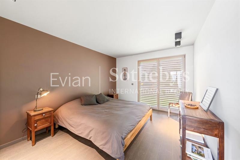 Maison - 302 m² - 7 pièces