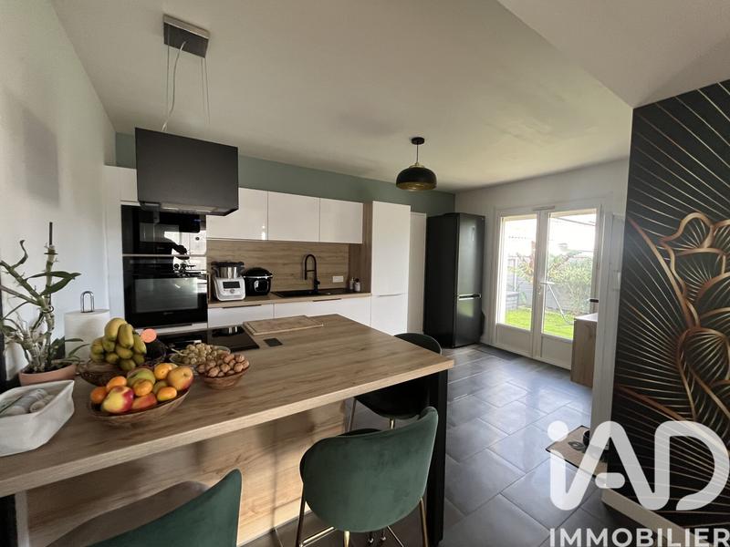 Maison - 140 m² - 6 pièces