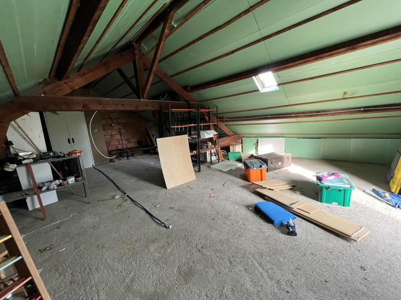 Maison - 104 m² - 5 pièces