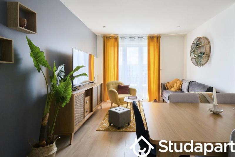 Chambre - 110 m² - 1 pièce