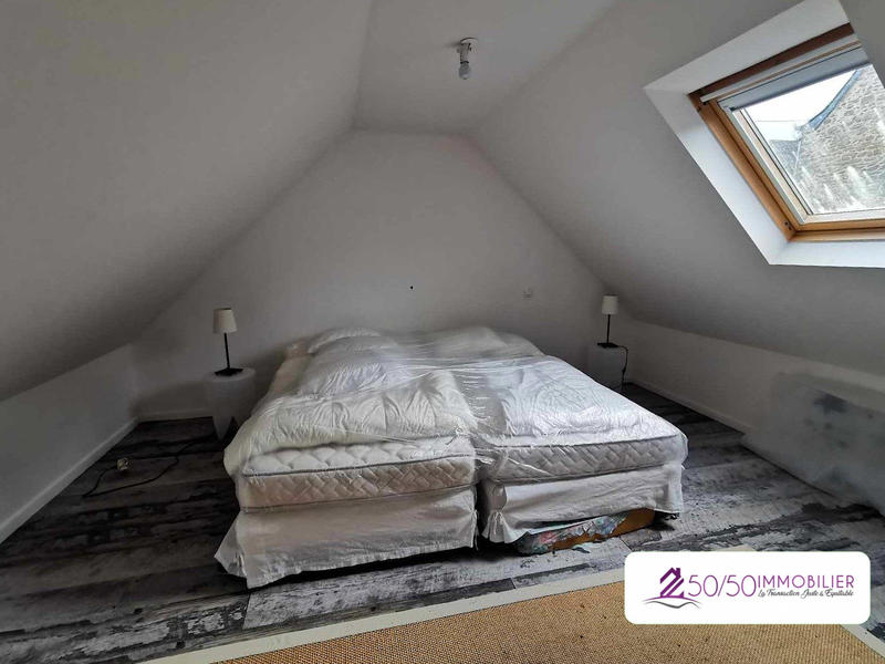 Maison ancienne - 170 m² - 6 pièces