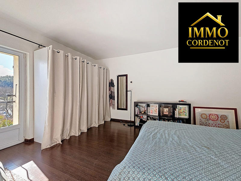 Maison ancienne - 131 m² - 6 pièces