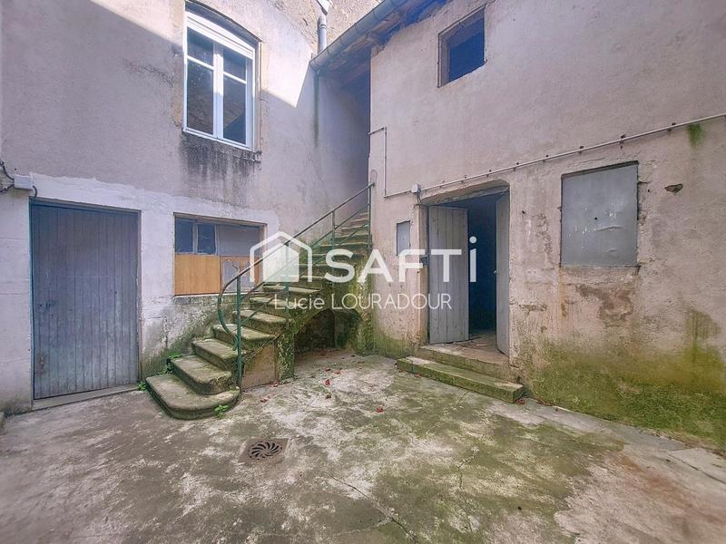 Maison - 158 m² - 8 pièces