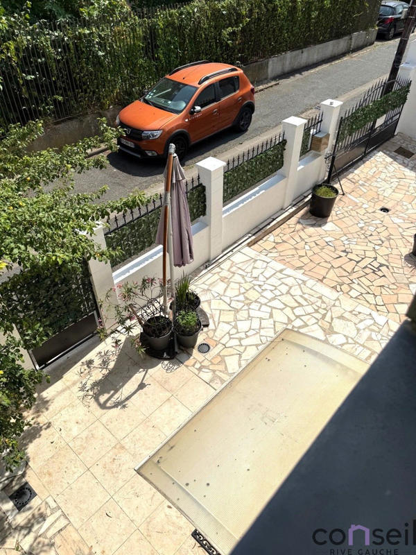 Maison - 180 m² - 6 pièces