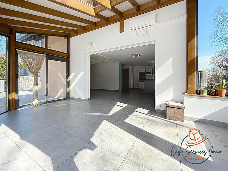 Maison - 141 m² - 5 pièces