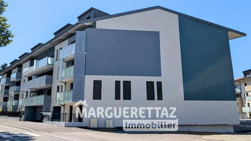 Appartement - 85 m² - 4 pièces