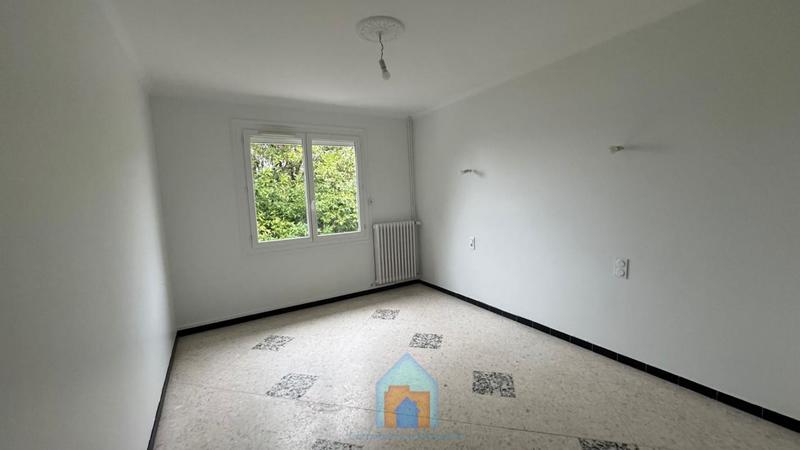Maison ancienne - 257 m² - 10 pièces
