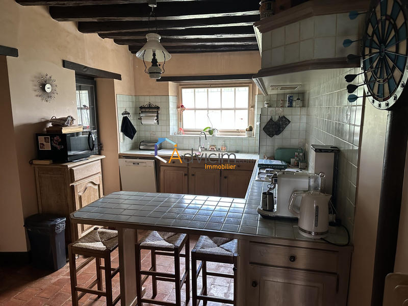 Maison - 347 m² - 14 pièces