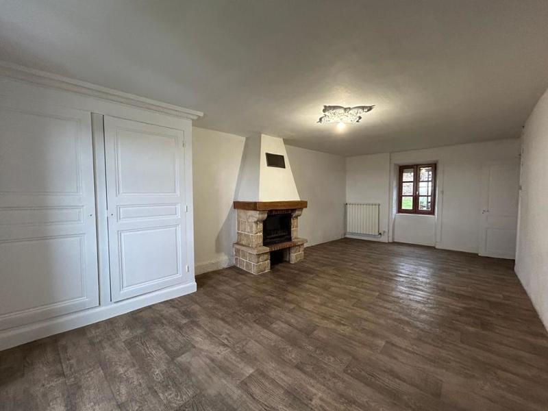 Corps de ferme - 107 m² - 3 pièces