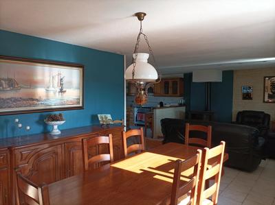 Maison - 94 m² - 5 pièces