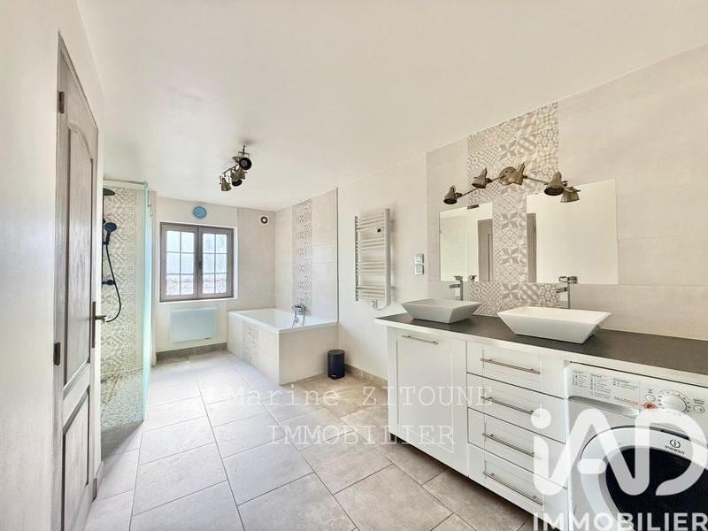 Maison - 168 m² - 5 pièces