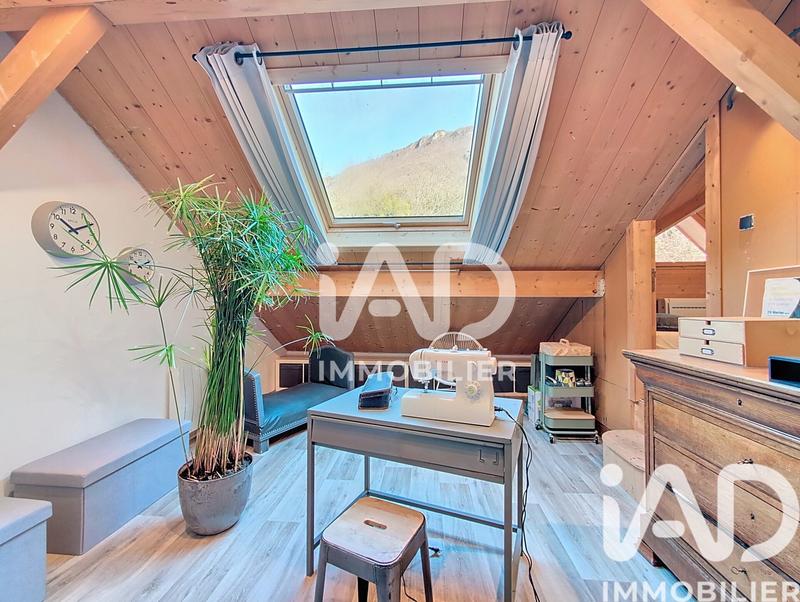 Châlet - 208 m² - 6 pièces