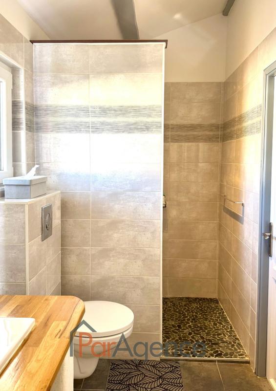 Maison - 189 m² - 6 pièces