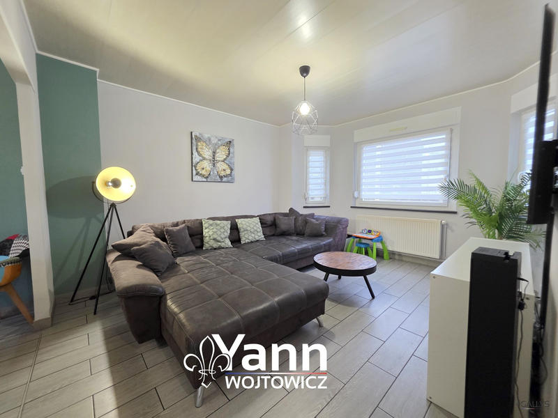 Maison - 92 m² - 5 pièces