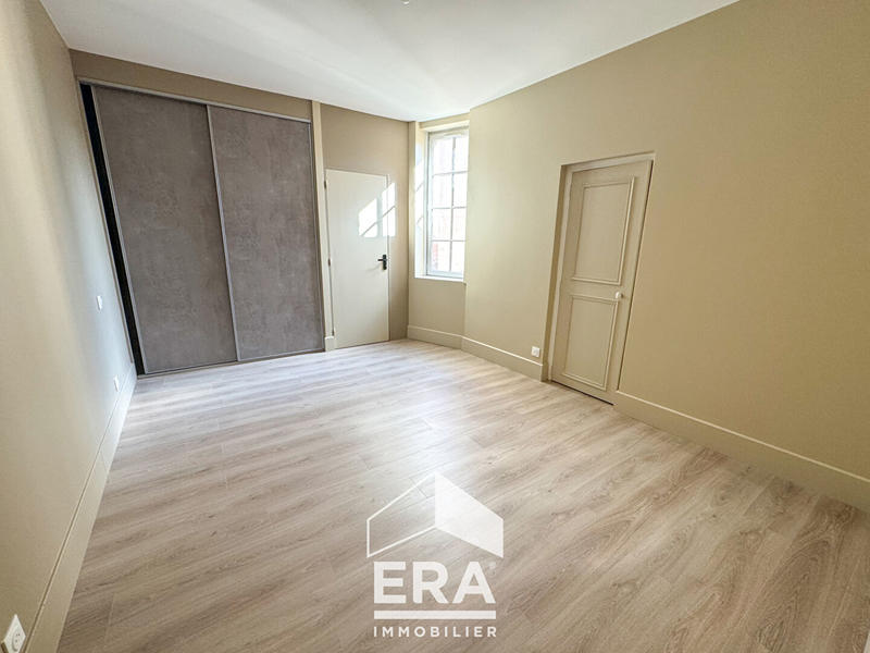 Appartement - 94 m² - 4 pièces