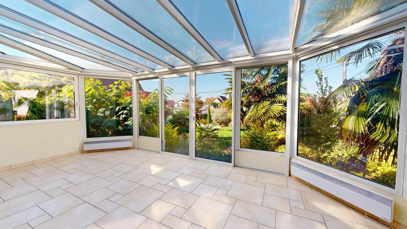 Maison - 226 m² - 7 pièces