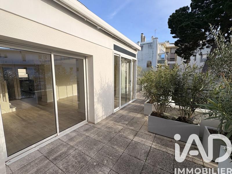 Appartement - 87 m² - 5 pièces