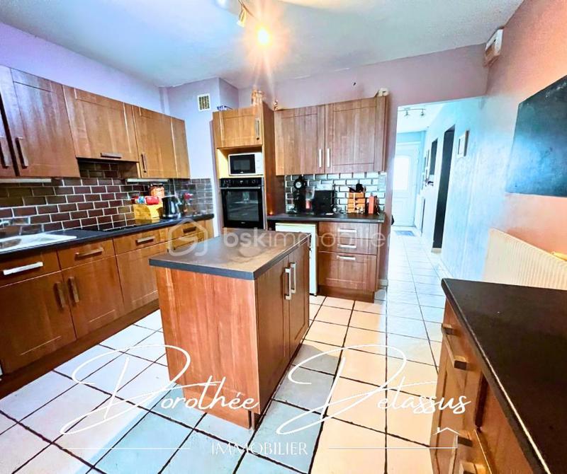 Maison - 133 m² - 6 pièces