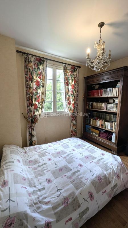 Maison traditionnelle - 100 m² - 5 pièces