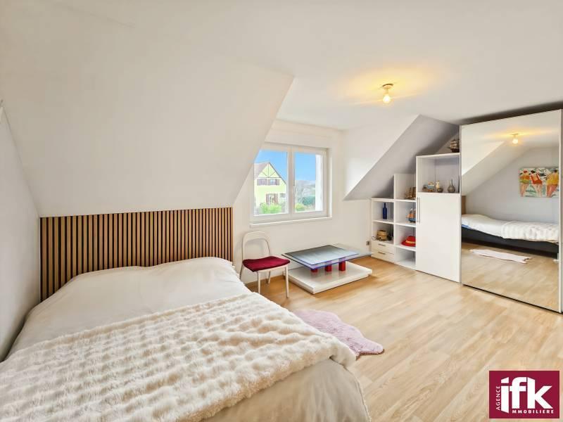 Maison - 156 m² - 5 pièces