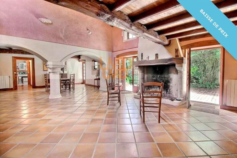 Maison de campagne - 275 m² - 8 pièces