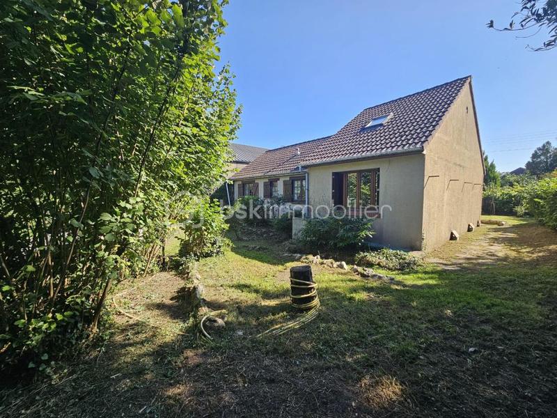 Maison traditionnelle - 95 m² - 4 pièces