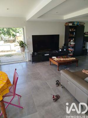 Maison - 206 m² - 11 pièces