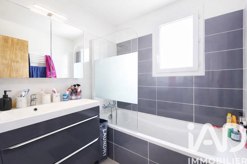 Maison - 91 m² - 4 pièces