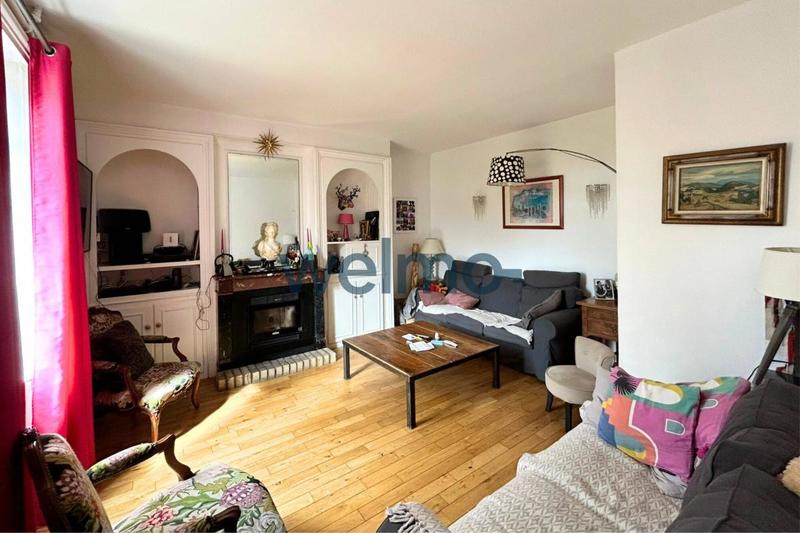 Maison en pierre - 285 m² - 12 pièces