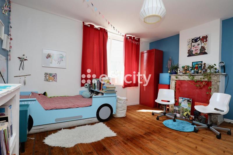 Maison - 128 m² - 5 pièces