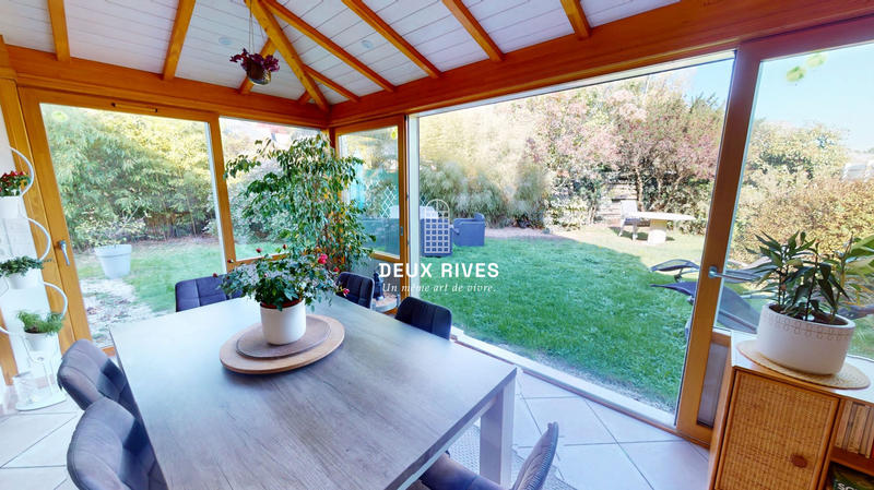 Maison traditionnelle - 198 m² - 6 pièces