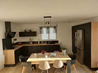 Maison - 80 m² - 4 pièces