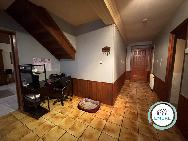 Maison - 150 m² - 8 pièces