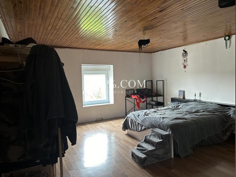 Maison - 170 m² - 6 pièces