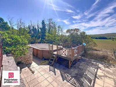 Corps de ferme - 258 m² - 10 pièces