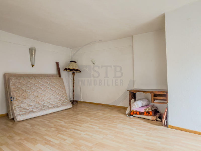 Maison - 154 m² - 8 pièces