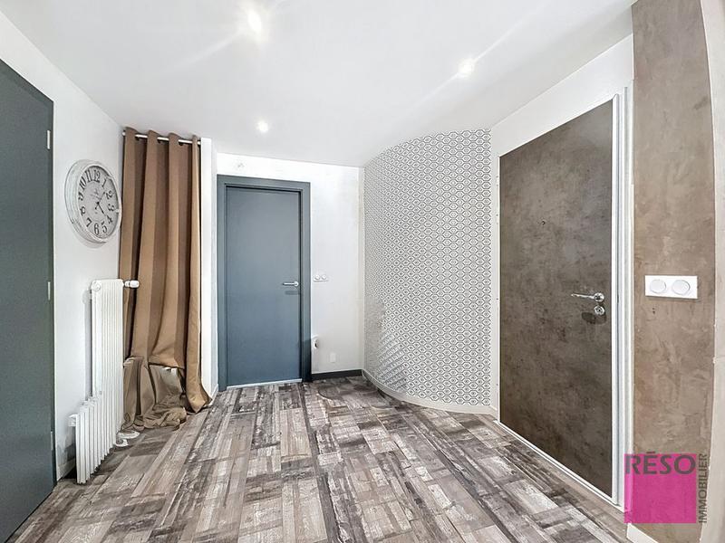 Appartement - 106 m² - 4 pièces