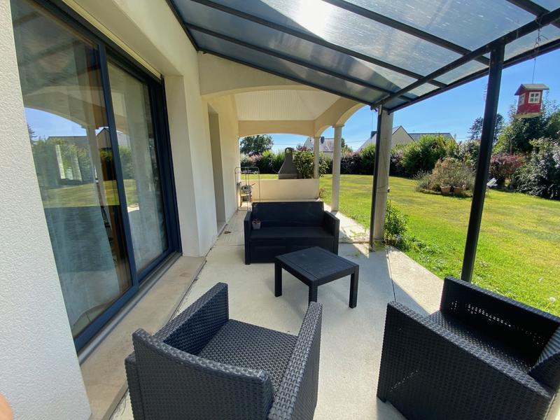 Maison contemporaine - 161 m² - 8 pièces