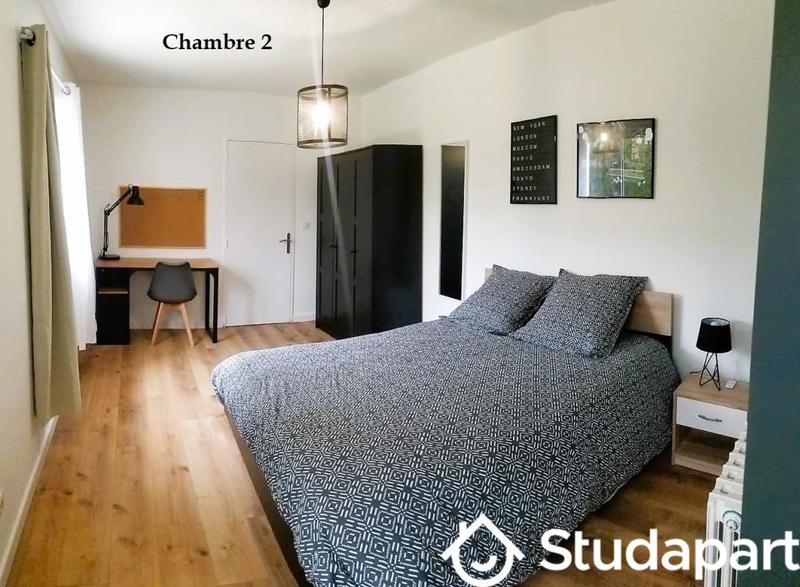 Chambre - 12 m² - 1 pièce