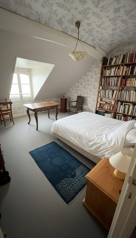 Maison - 212 m² - 9 pièces