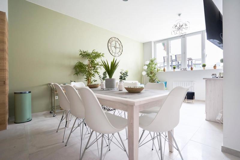 Maison - 137 m² - 8 pièces