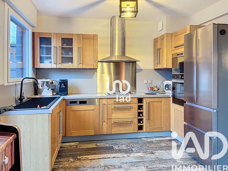 Maison - 96 m² - 6 pièces