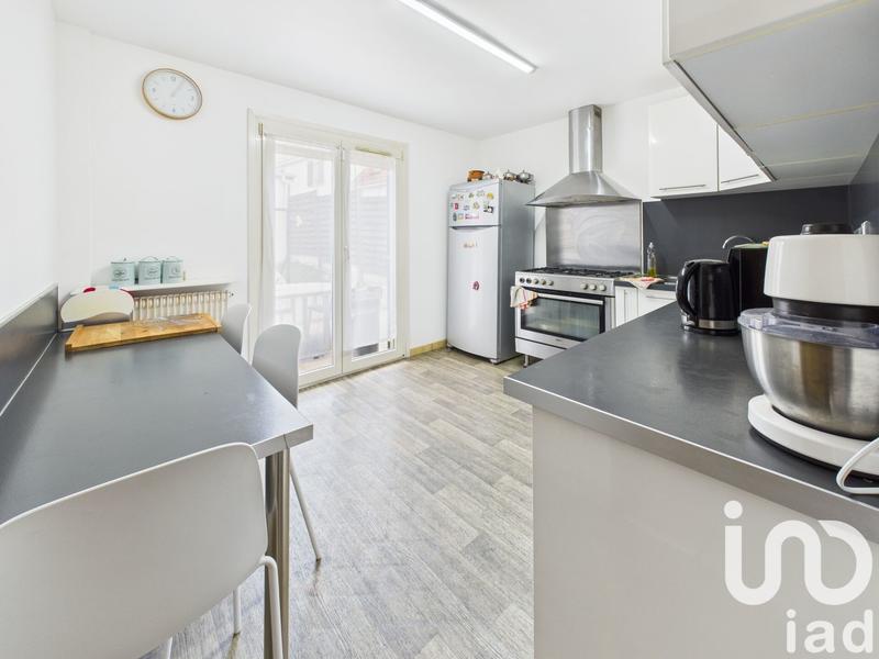 Maison - 99 m² - 4 pièces