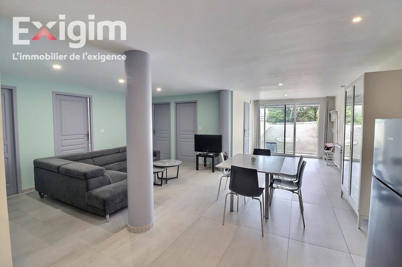 Appartement - 82 m² - 4 pièces