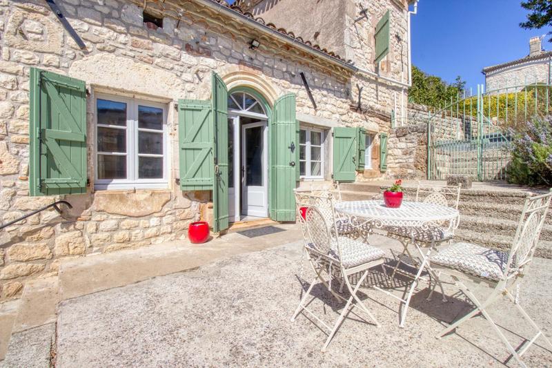 Bastide - 244 m² - 11 pièces